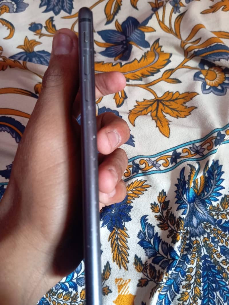 Apple iPhone 8 Plus 8