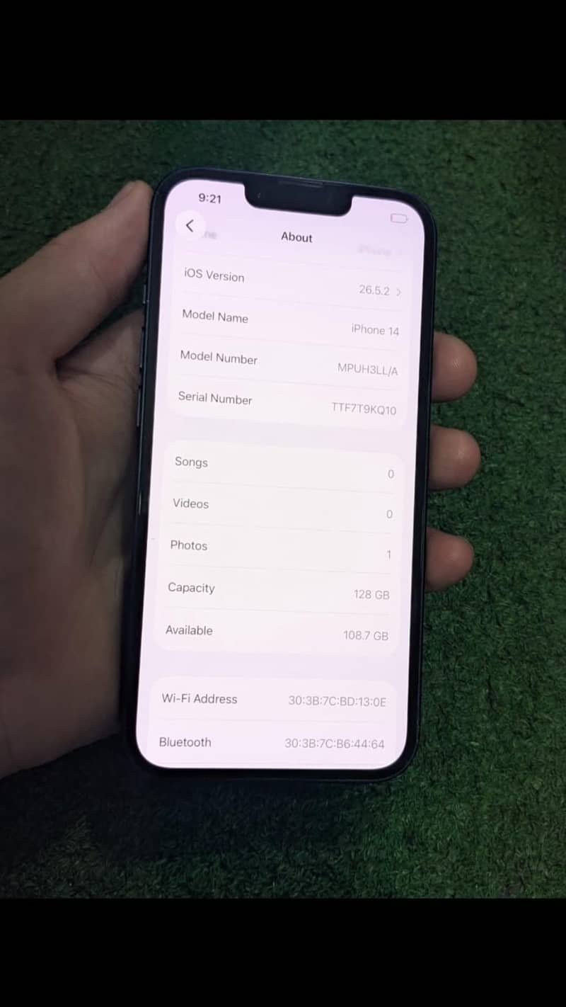 Apple iPhone 14 3