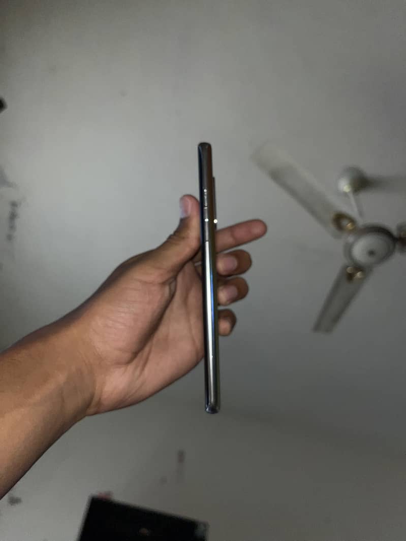 One Plus 8.12/256 1