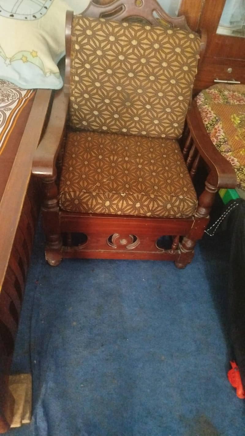 sofa set 10/10 condition 2