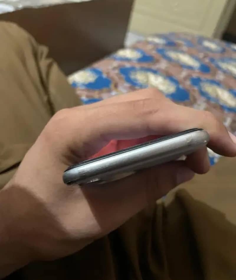 Apple iPhone X 1