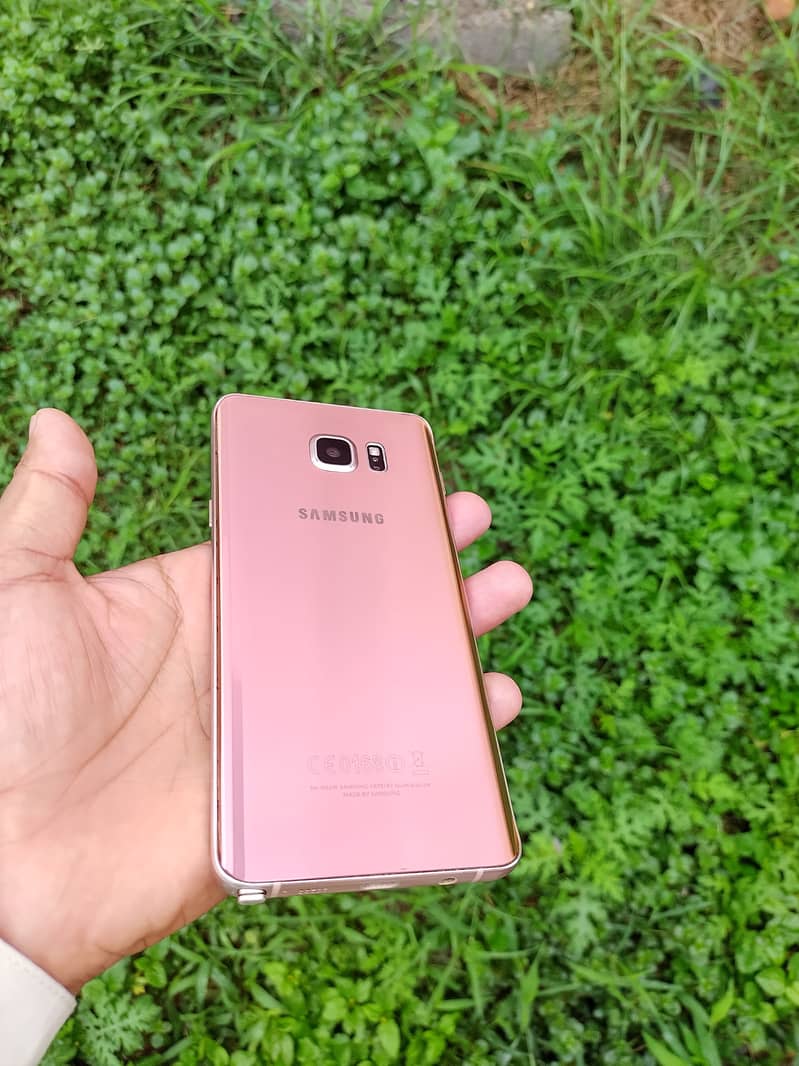 Samsung Note 5 4