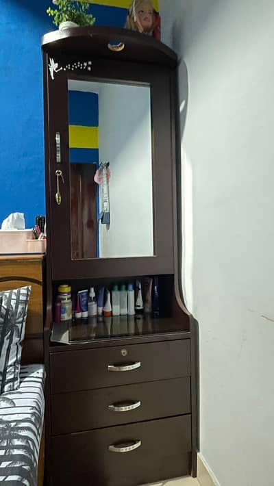 Wooden Dressing Table