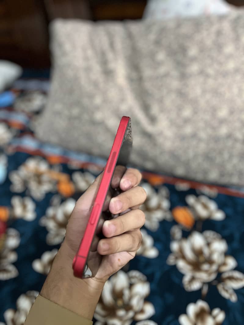 Apple iPhone 14 plus 4