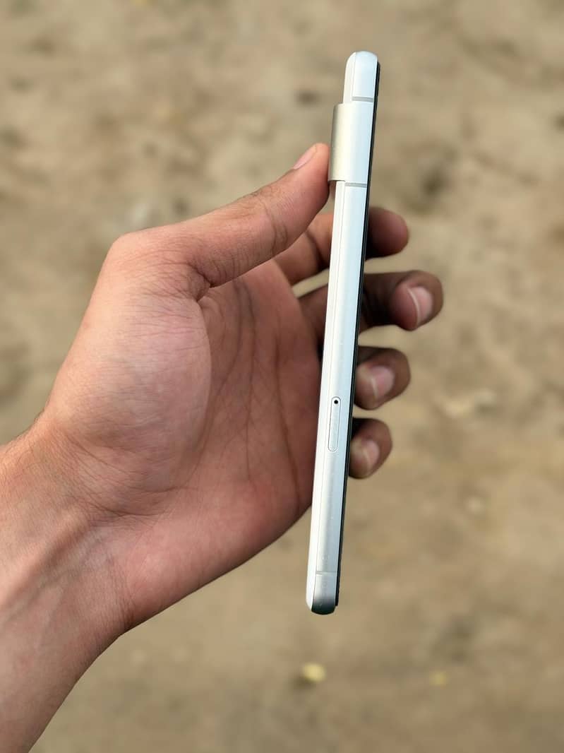Google Pixel 7 3