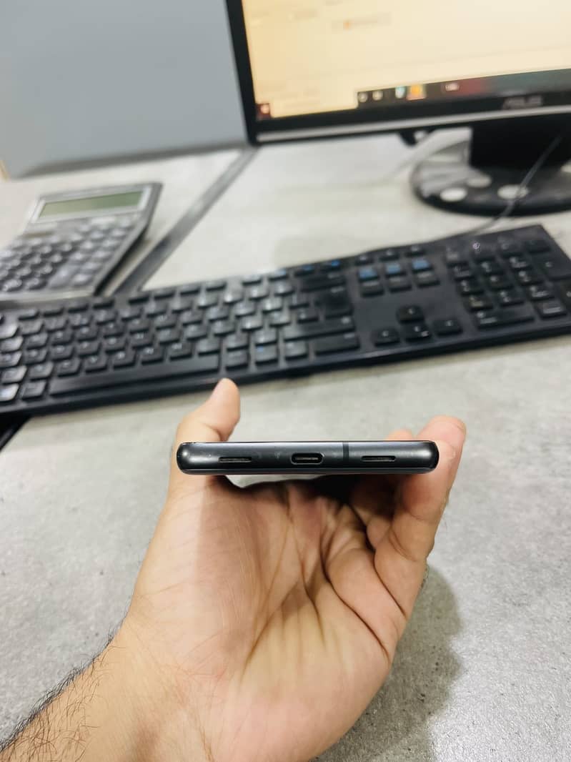 Google Pixel 7a 1