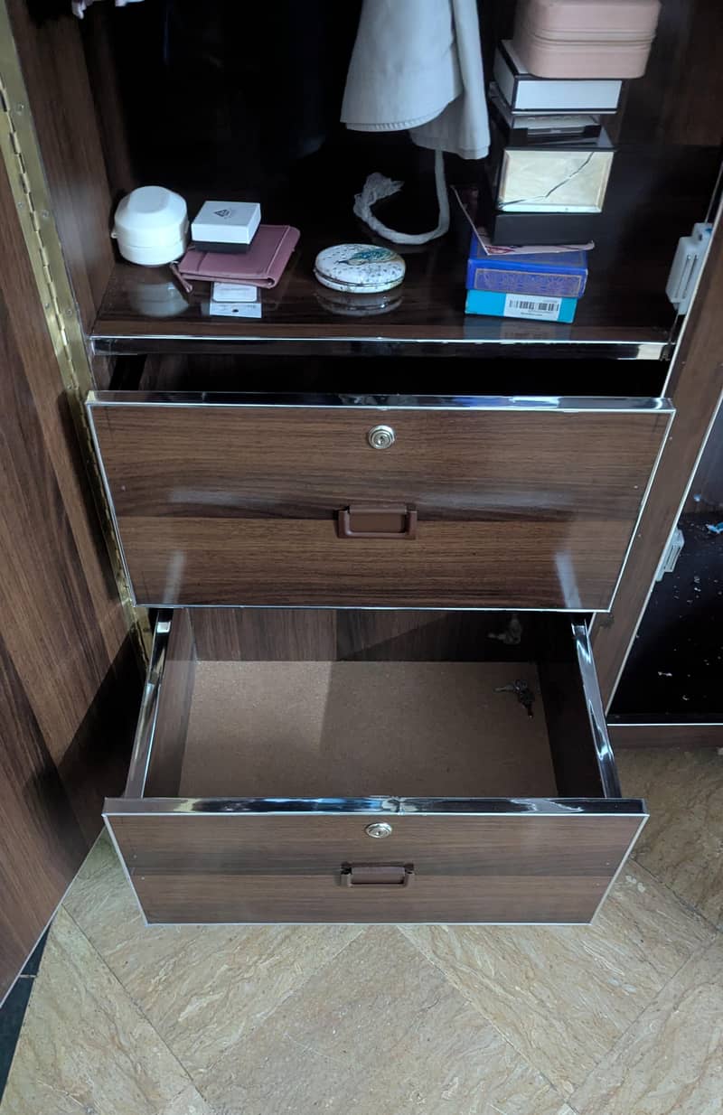 Wardrobe 4