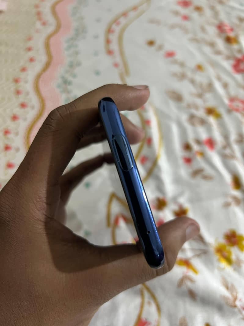 One Plus 7 Pro 3