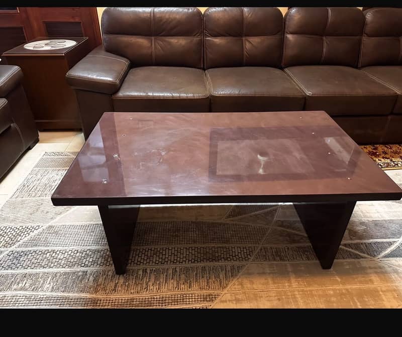 Central table 0