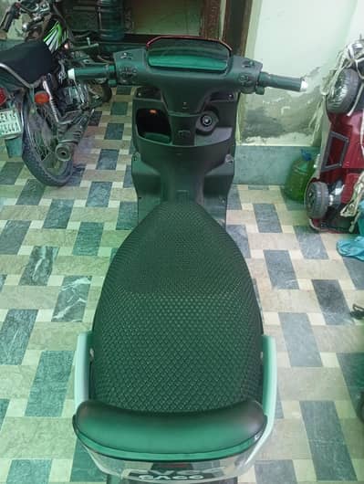 geniune parts 4 Month only use