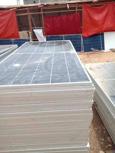Longi 595 watt