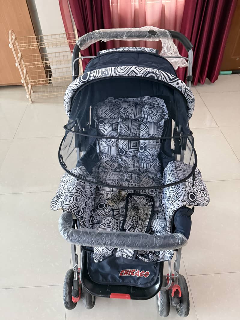 Excellent condition pram 2