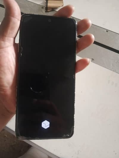 vivo y100/8/256