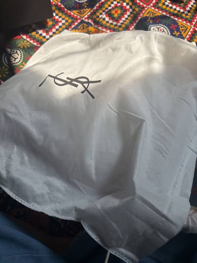 Ysl white Saint Laurent calfskin leather handbag
