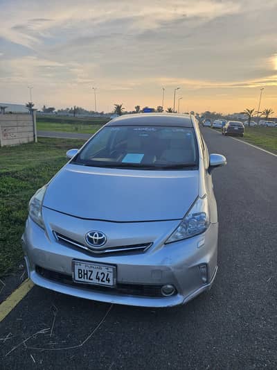 Toyota Prius Alpha 2013/16 b2b orignal