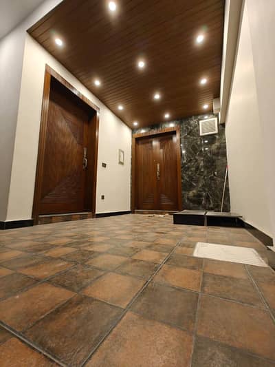 7 Bed 7 Bath Double Dring Dinning Double Kitchen
