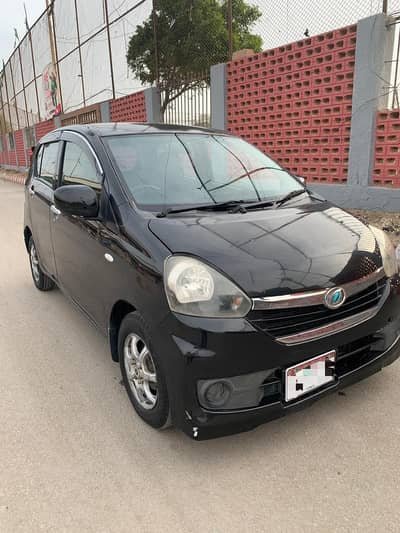 Daihatsu Mira 2012