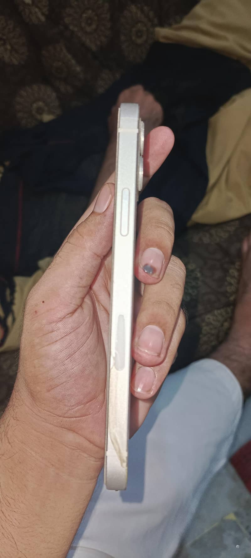 Apple iPhone 12 1