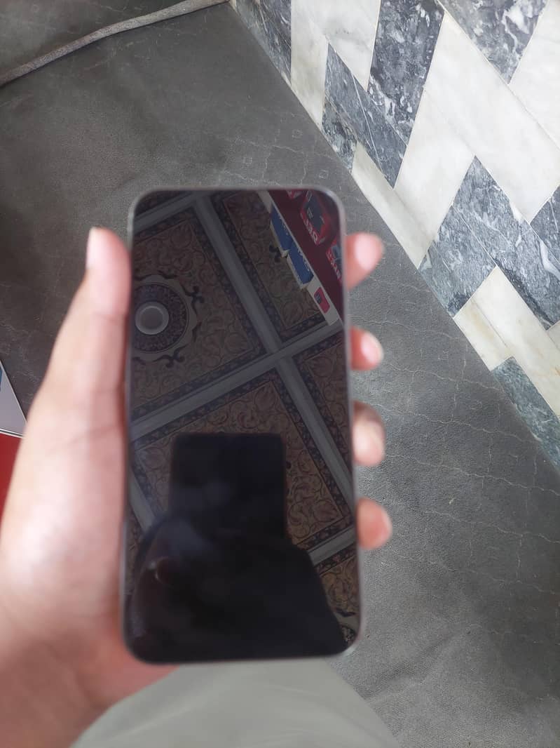 iphone 15 pro max 4