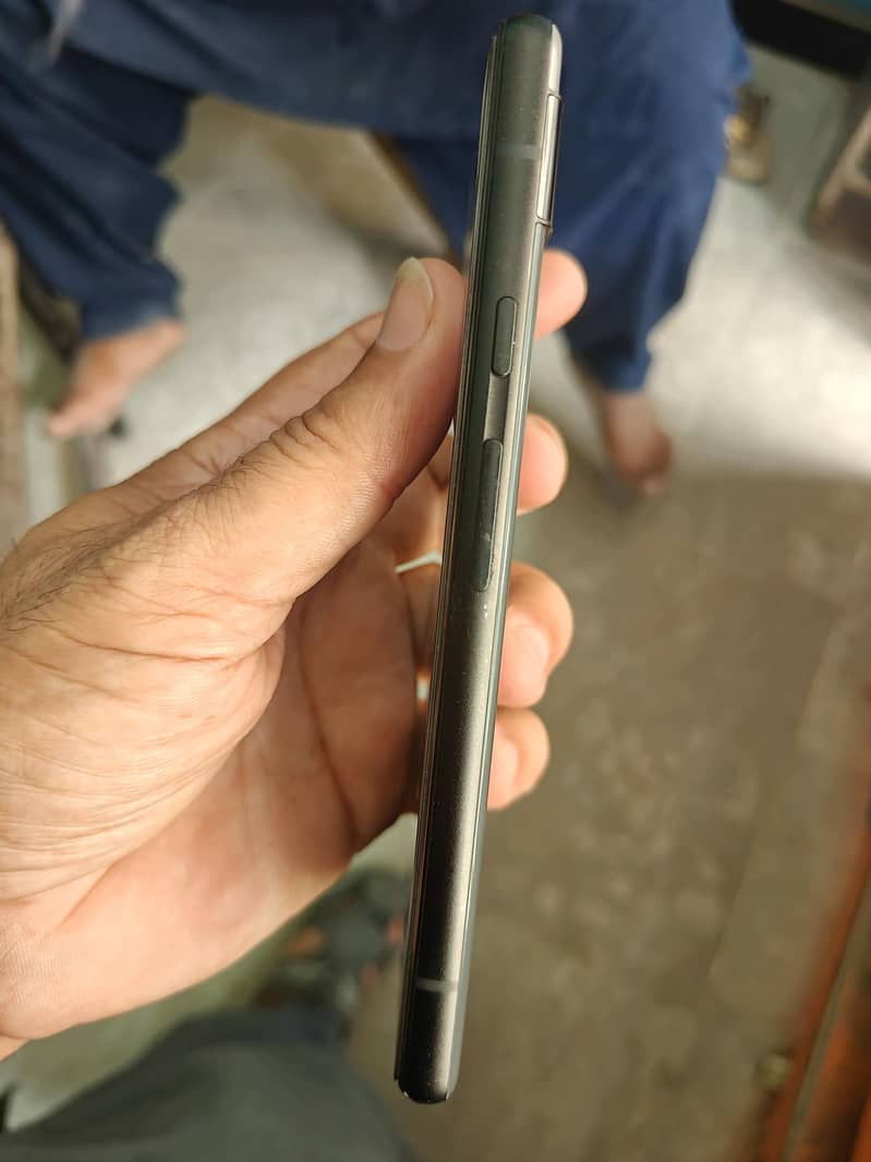 Google Pixel 6a 1