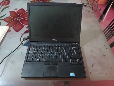 Dell latitude E4300 laptop