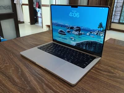 Apple MacBook Pro M4 Pro | 48GB RAM | 1TB SSD | Excellent Condition