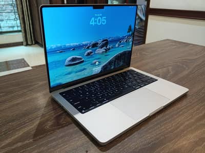 Apple MacBook Pro M4 Pro | 48GB RAM | 1TB SSD | Excellent Condition