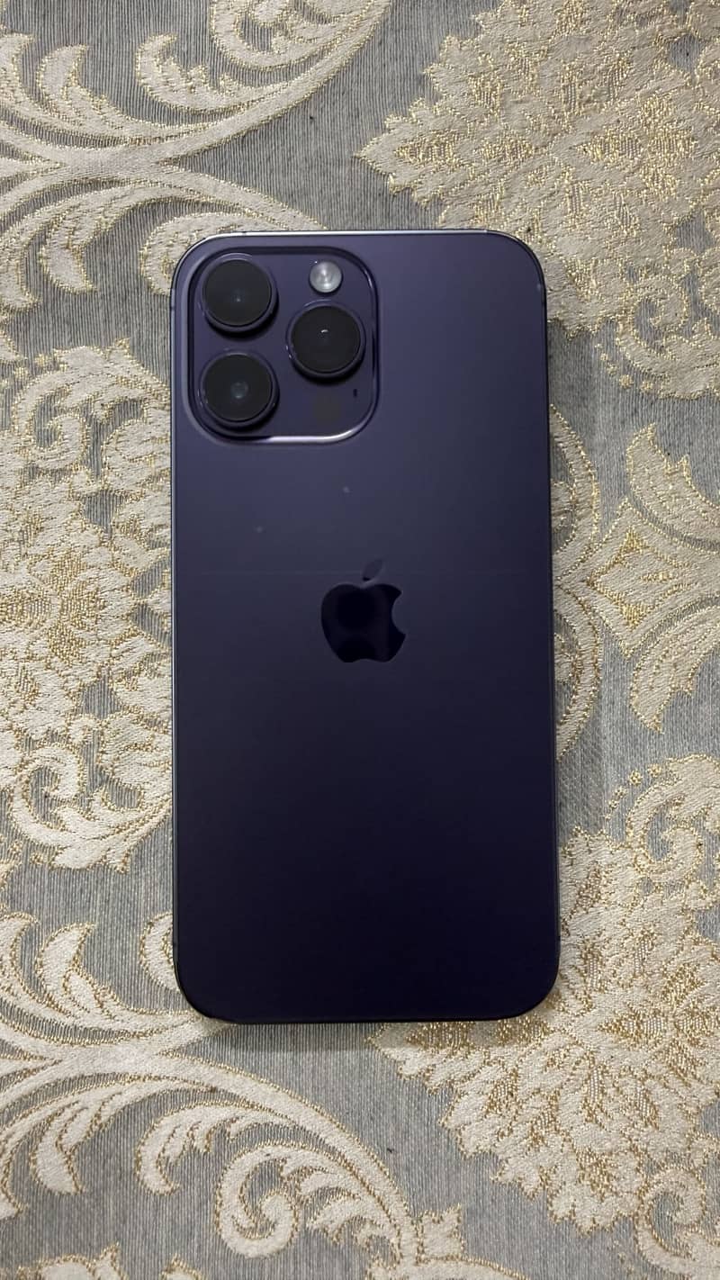 Apple iPhone 14 Pro Max 0