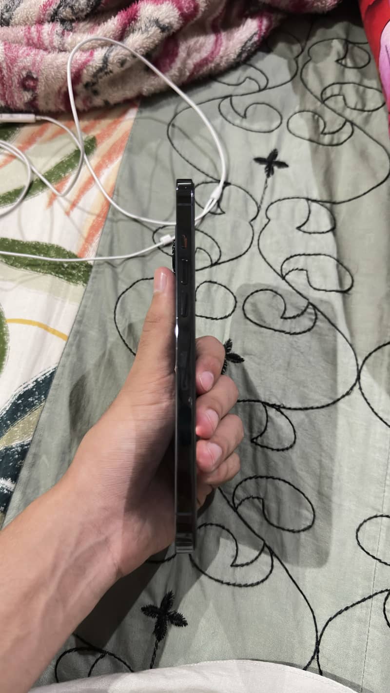 Apple iPhone 11 Pro Max 5