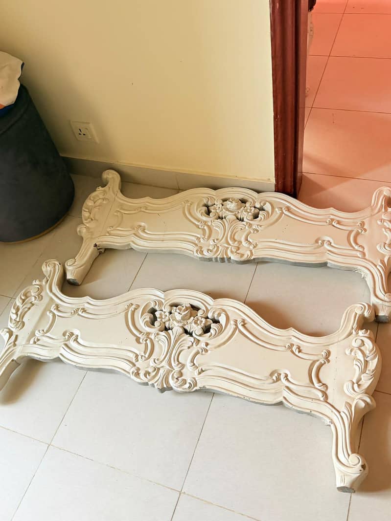 2 piece single beds 1