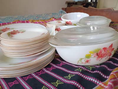 Marble Dinner set (for jahaiz)