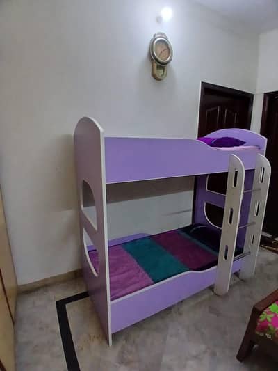 bunk bed