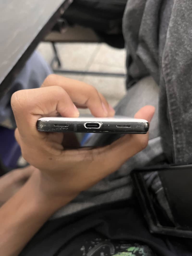 Google Pixel 6a 3