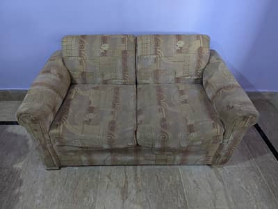 Comfortable 4-Seater Sofa Set
