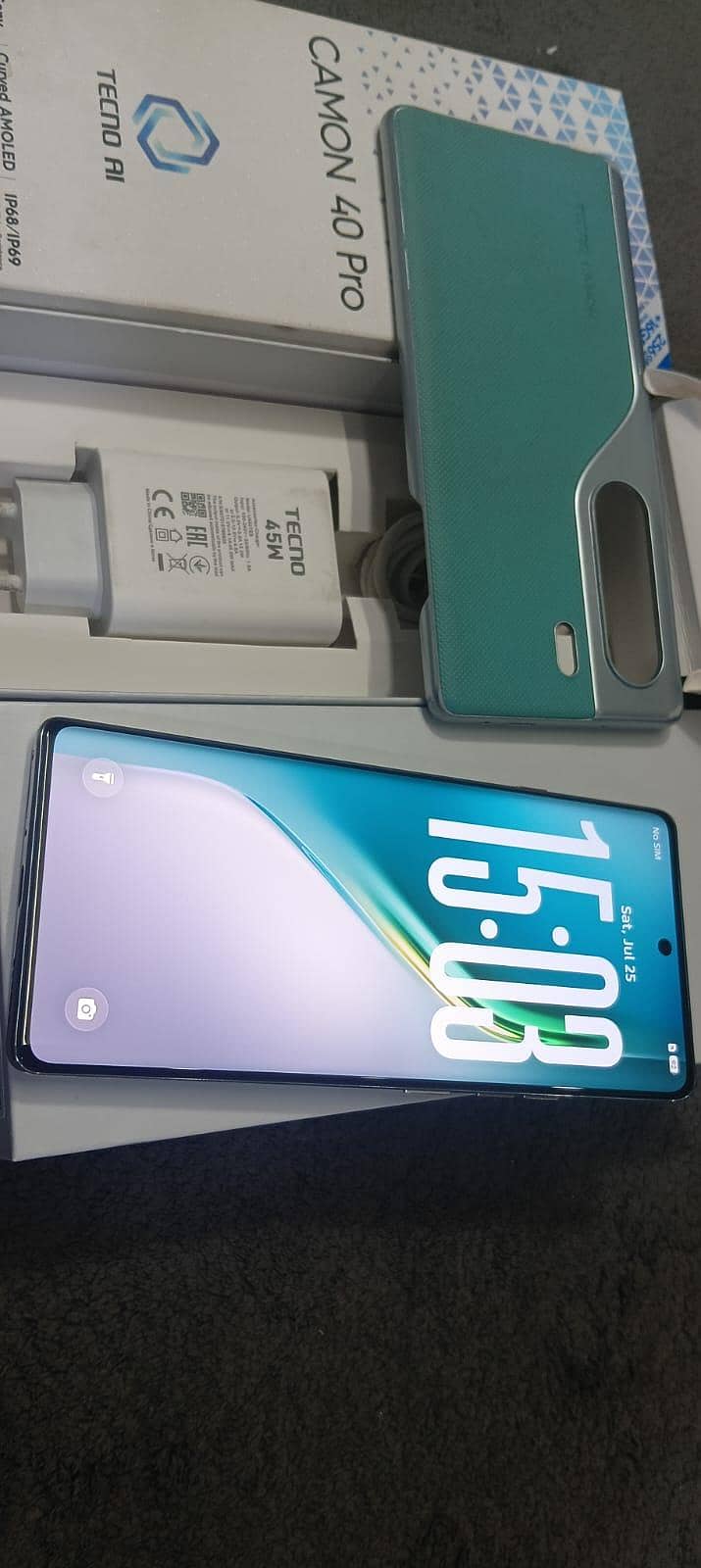 Camon 40 pro 1