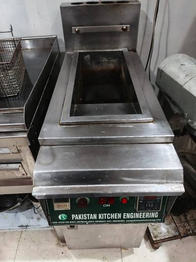 Deep Fryer, Prep Table, Counter for Sale