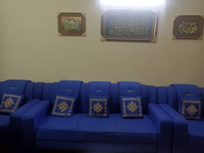 sofa in excellent condition
