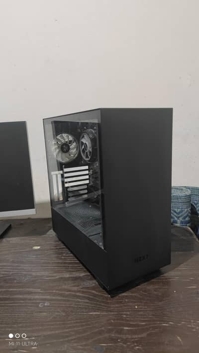 Ryzen 5 5600 - nzxt 510i  - 16GB - 850watt psu - 256GB nvme + SSD