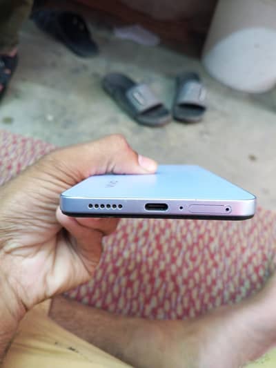 Vivo V60