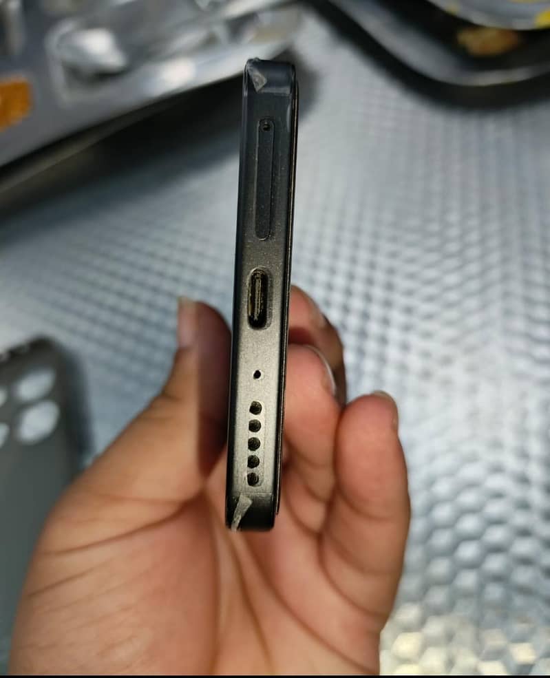 Xiaomi Redmi Note 13 2
