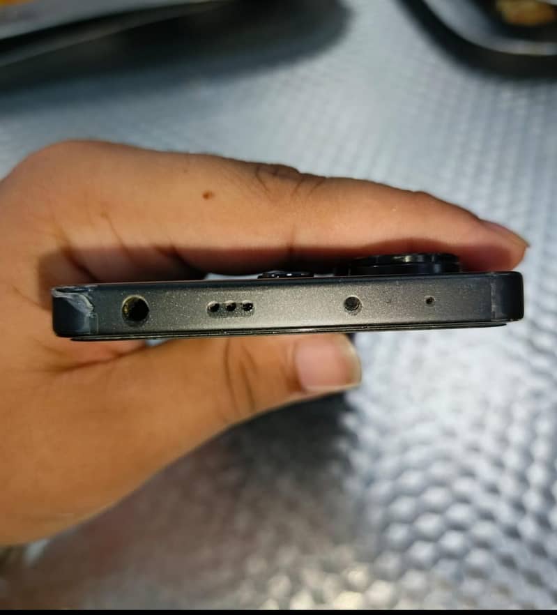 Xiaomi Redmi Note 13 4