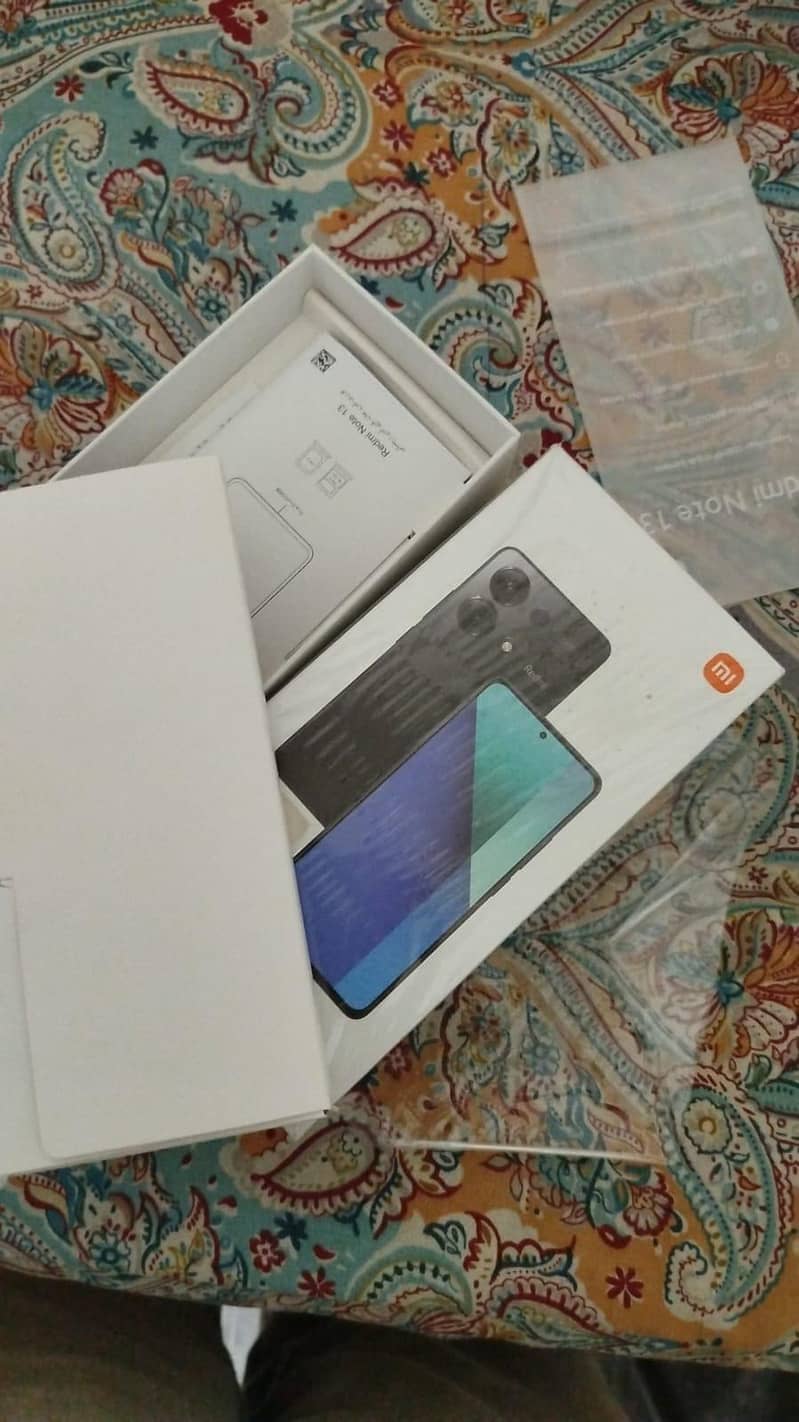Xiaomi Redmi Note 13 5