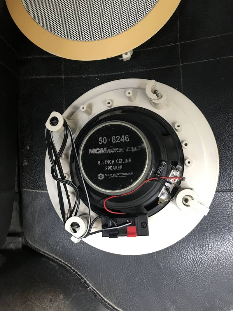 MCM Electronics 4