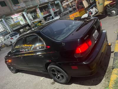 used car Honda civic. achi condition me hai