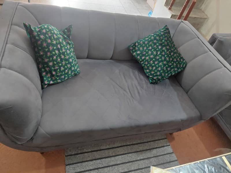 Dark Grey Sofa Set 3