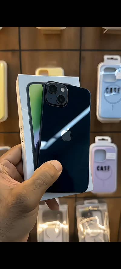 i phone 14 jv sim lock  condition 10/10