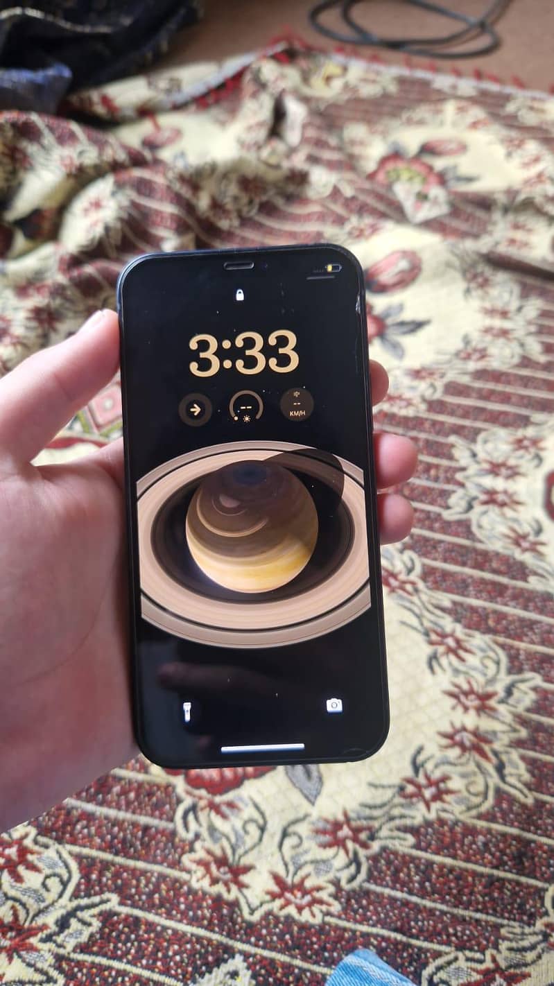 Apple iPhone 12 8