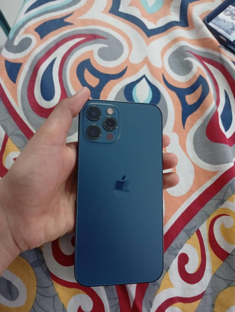 Apple iPhone 12 Pro 1