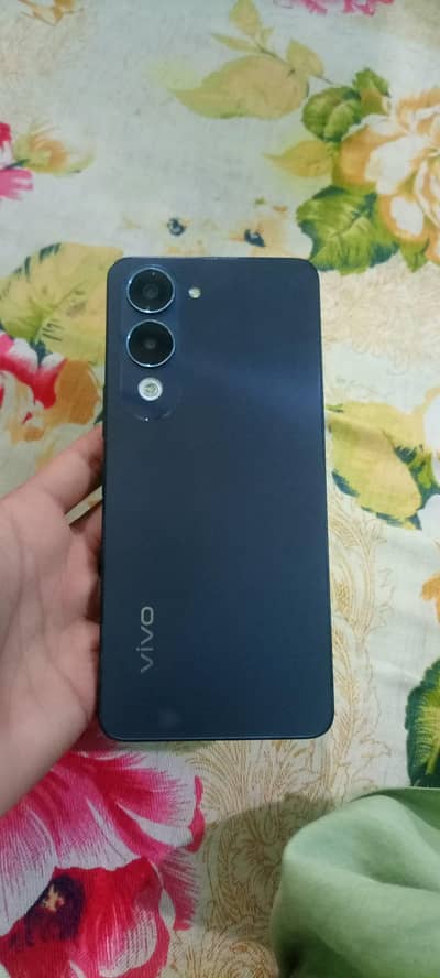 Vivo Y04