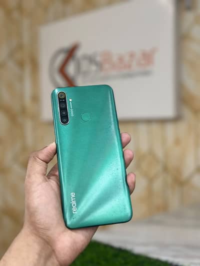 Realme 5i 4gb Ram 64gb Storage Dual Sim Only Set